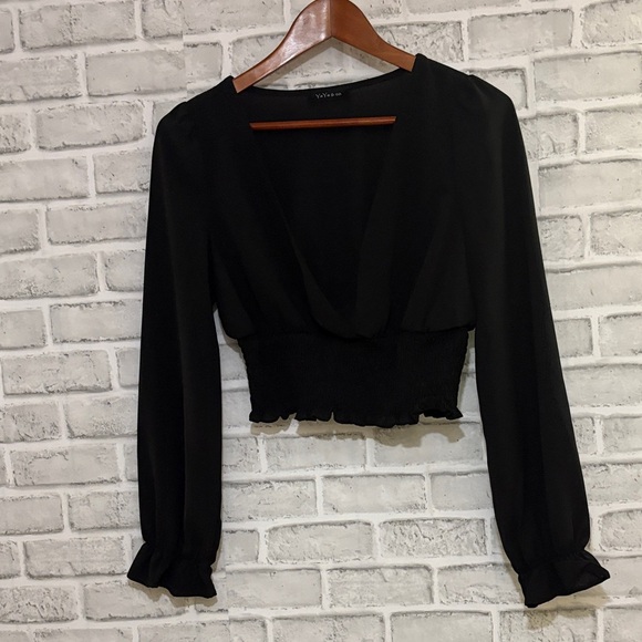 Yaya & co Black Long Sleeve crop style Blouse, low cut crossover size Small - Picture 1 of 9
